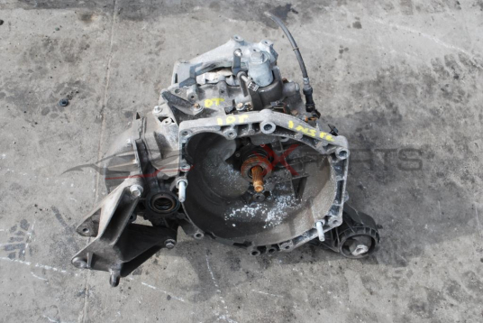 Ръчна скоростна кутия OPEL INSIGNIA   6 SPEED            GM 55194293