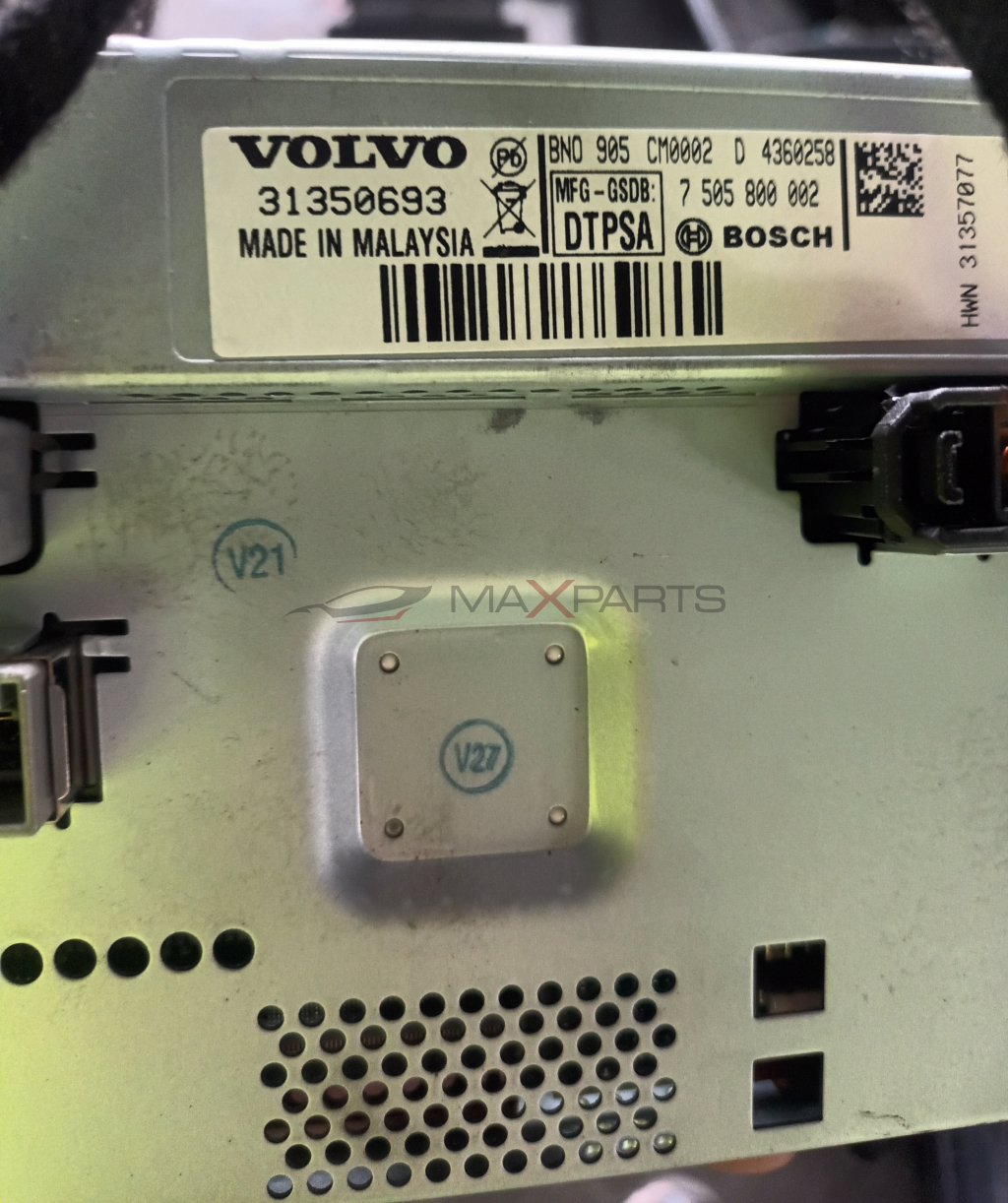 ДИПЛЕЙ VOLVO XC60 2015 8.813 002 357 Ind . 2  ( V21  VOLVO  ( P )  31350693  MADE IN MALAYSIA  BNO 905 CM0002 D 4360258 [ MFG - GSDB : 7 505 800 002 DTPSA BOSCH  2  V27  HWN 313  F  V21  VOLVO 31350693 MADE IN MALAYSIA  BNO 905 CM0002 D 4360258 MFG - GSDB