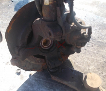 Преден ляв шенкел за MAZDA 5 2.0CD FRONT LEFT STEERING KNUCKLE