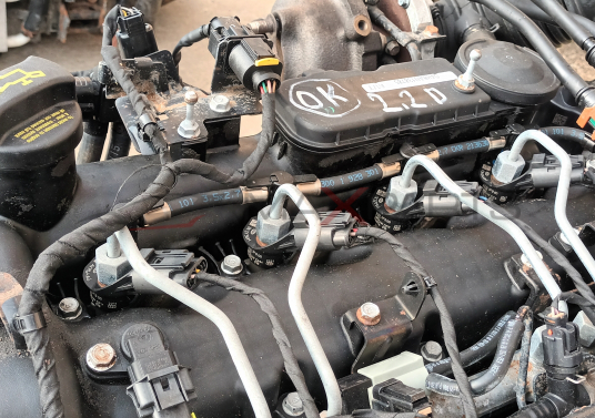 ДЮЗИ ДИЗЕЛ KIA SORENTO 2.2 D 0445116018