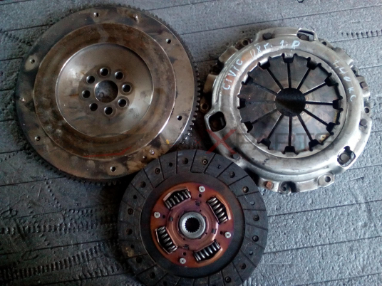 CIVIC 1.8 I 140HP Clutch kit