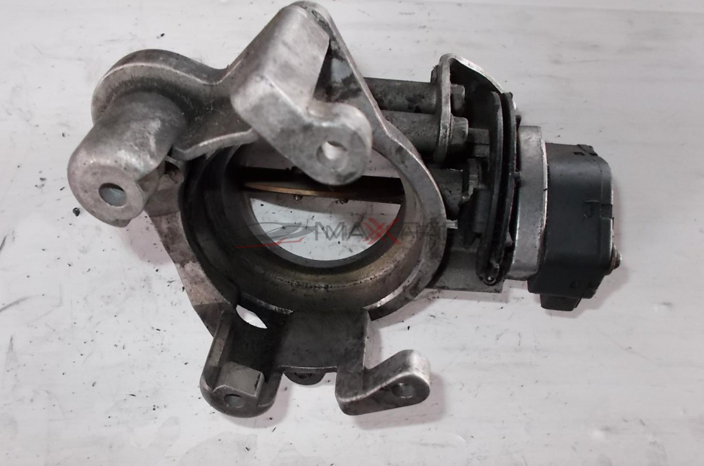 Дроселова клапа за BMW E39 528I THROTTLE BODY