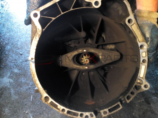 Скоростна кутия за  BMW E46 320D  6 SPEED MANUAL GEARBOX 1065401045